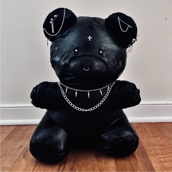 Hand Crafted Customizable 16” Teddy Bear’s - Picture 2 of 9